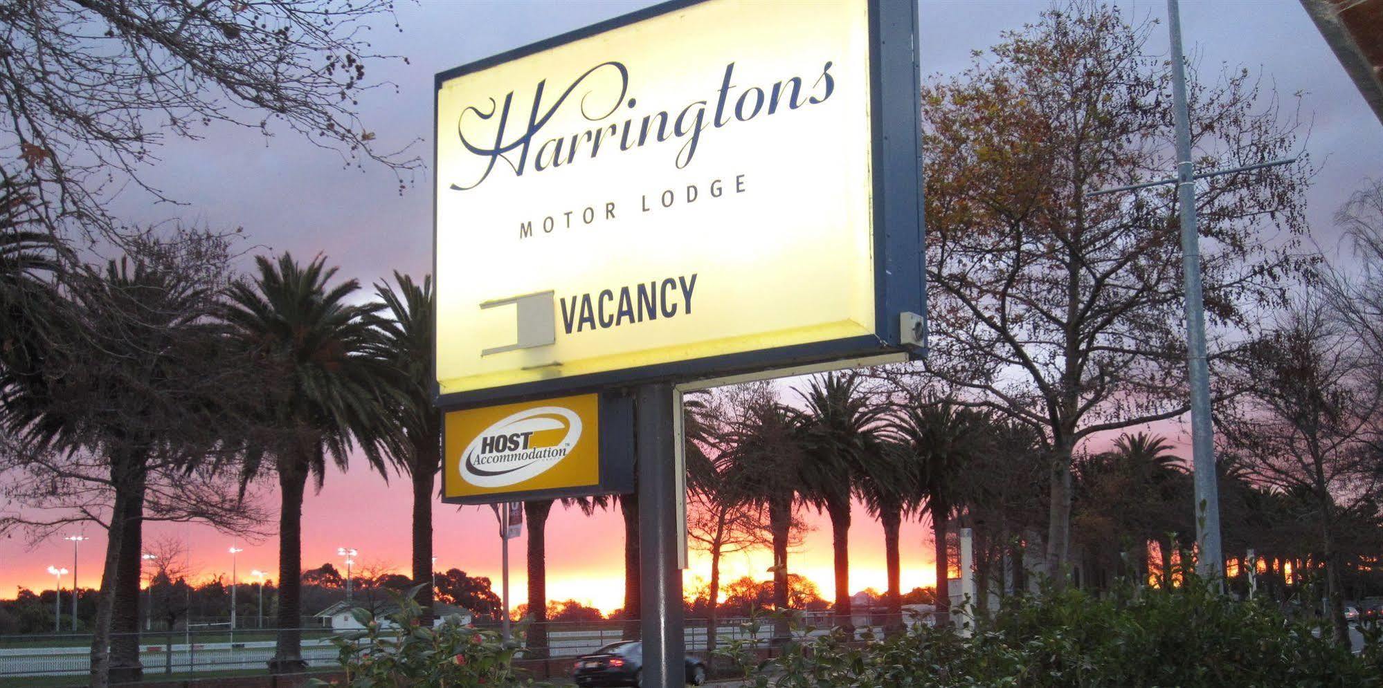 Harringtons Motor Lodge Палмерстон-Норт Экстерьер фото